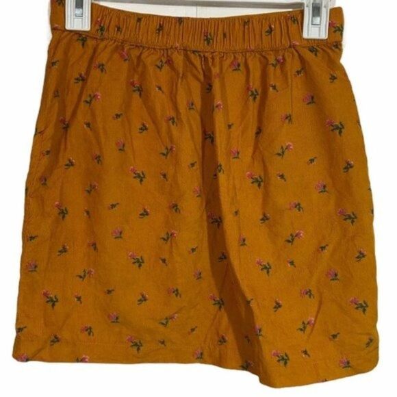 American Eagle Gold Floral Button Up Skirt - Picture 2 of 3